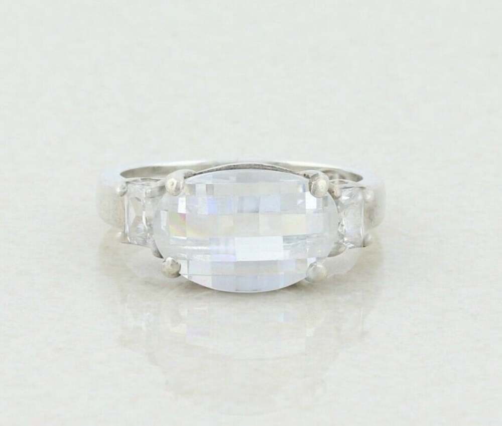 Sterling Silver CZ Ring Size 5 1/4